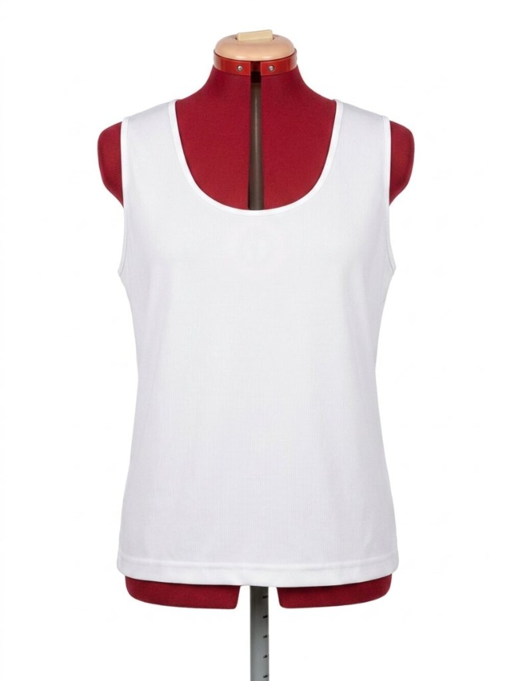 MARIE CLAIRE - Classic White Scoop Neck Tank Top - Large